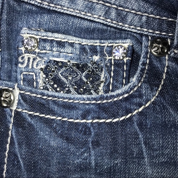 Miss Me Distressed Boot Cut Size 28 Jeans - Picture 5 of 8